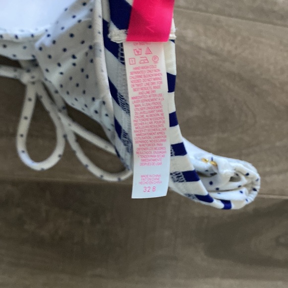 Women’s Victoria Secret’s bikini top - white&navy - Picture 3 of 5